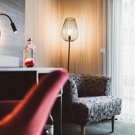 希尔德布兰特的酒店 酒店