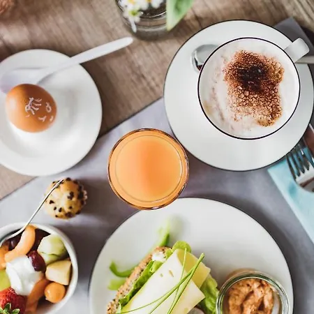 希尔德布兰特的酒店 3*